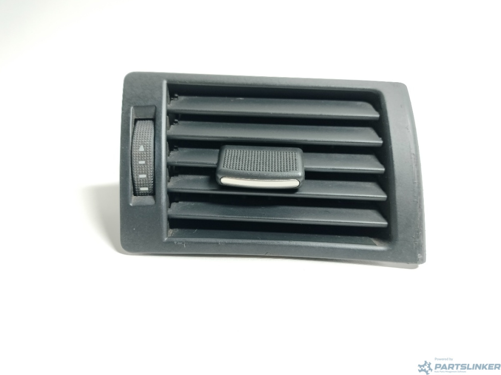 Grila ventilatie dreapta fata VAG OEM 8E0820902E