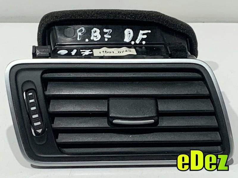 Grila ventilatie dreapta fata Volkswagen Passat B7 (2010-2014) 3AB819702A