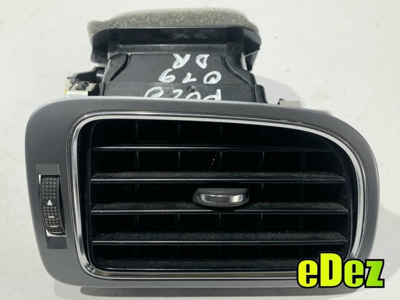 Grila ventilatie dreapta fata Volkswagen Polo 5 (2009-2017)[6R] 6RF819704