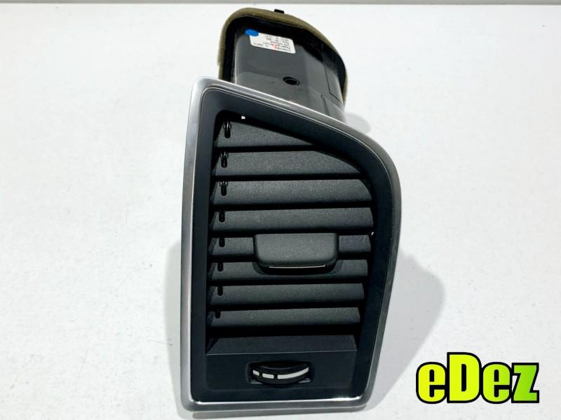 Grila ventilatie dreapta fata Volvo XC60 facelift (2013-2017) 310809301