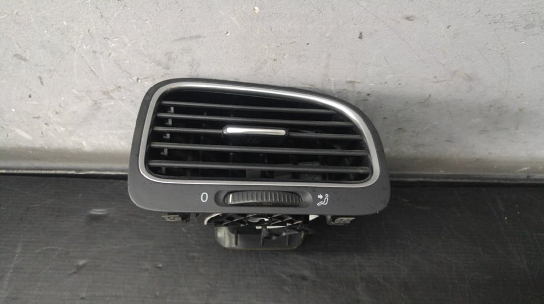 Grila ventilatie dreapta vw golf 6 5k1 5k0819710