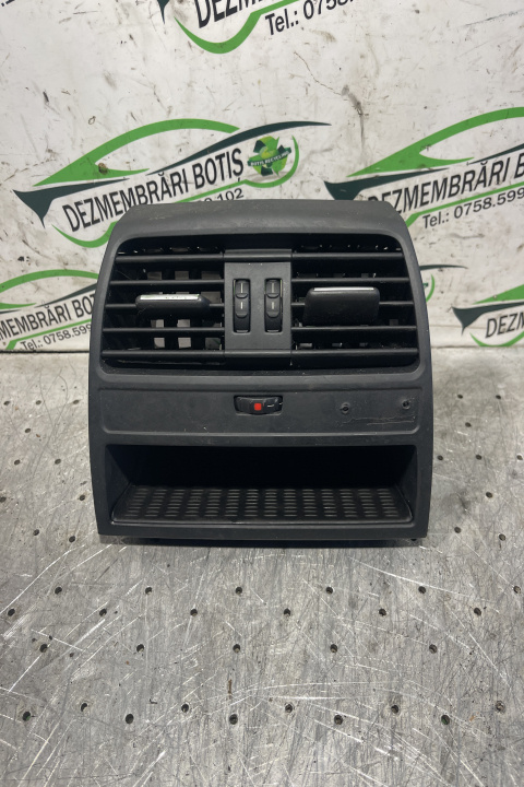 Grila ventilatie spate 64.22 9 157 024 BMW Seria 7 F01/F02 [2008 - 2012] Sedan 730d AT (245 hp)