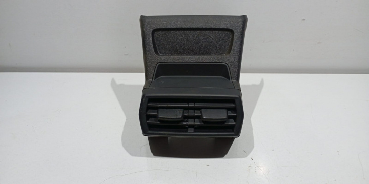 Grila ventilatie spate 8Y0819203 Audi A3 4 (8Y) [2020 - 2020]