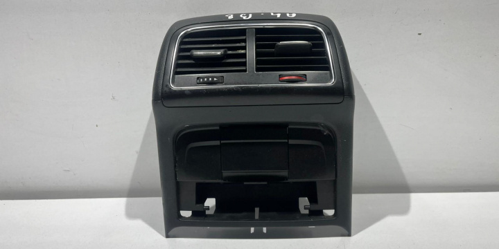 Grila ventilatie spate Audi A4 B8/8K [2007 - 2011]