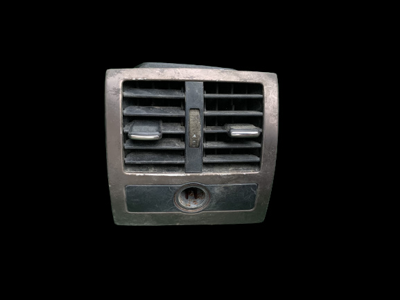 Grila ventilatie spate Audi A6 4B/C5 [1997 - 2001] Sedan 2.4 MT (165 hp) AGA