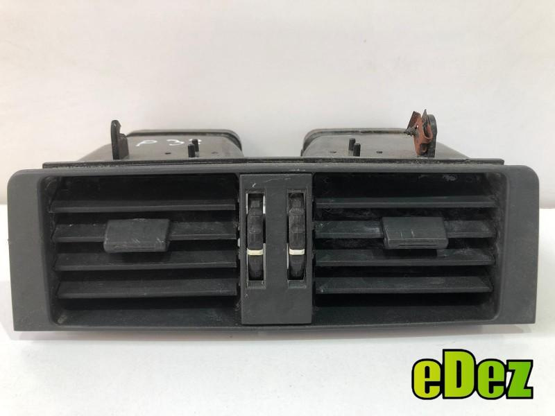 Grila ventilatie spate Land Rover P38