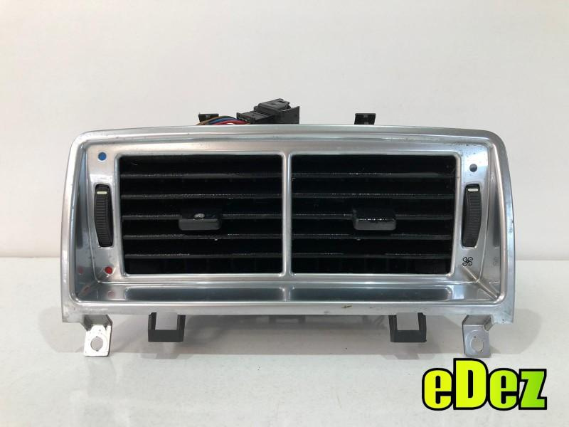 Grila ventilatie spate Land Rover Range rover vogue L322 (2002-2009) 8385389