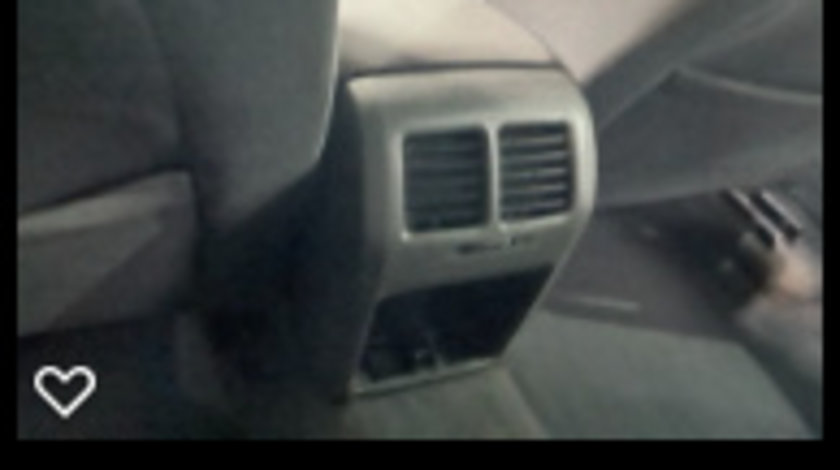 Grila ventilatie spate Volkswagen Jetta 5 [2005 - 2011] Sedan 4-usi 2.0 TDI MT (140 hp)