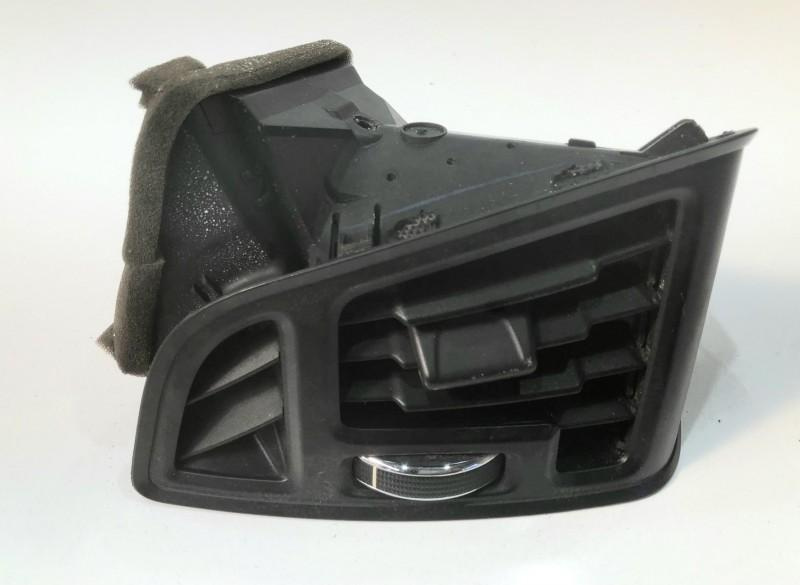 Grila ventilatie stanga fata 1.6 tdciT3DA Ford C-Max 2 [2010 - 2015]