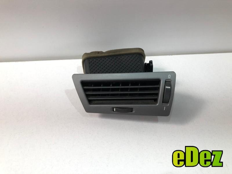 Grila ventilatie stanga fata BMW Seria 5 (2003-2010) [E60] 6911241