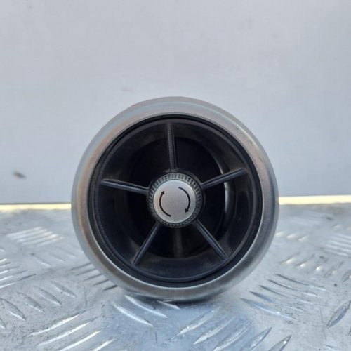 Grila ventilatie stanga fata Chevrolet Aveo 2011-> T300 95280208