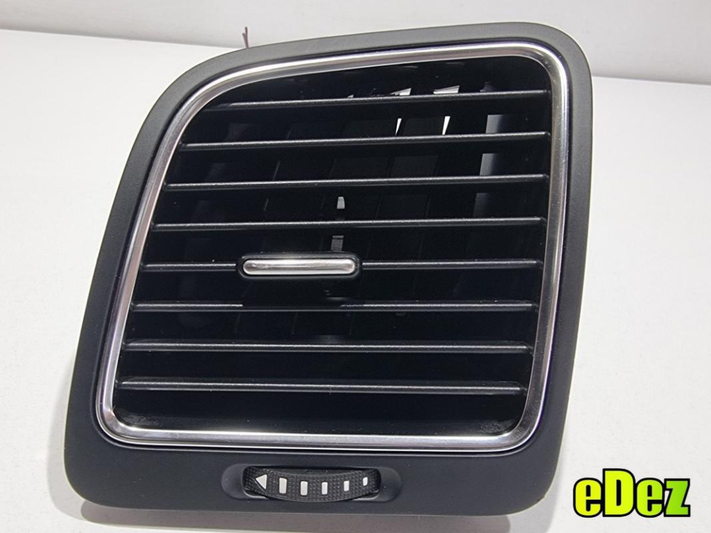 Grila ventilatie stanga fata Seat Alhambra 2 (2010-2015) 7N0819703D