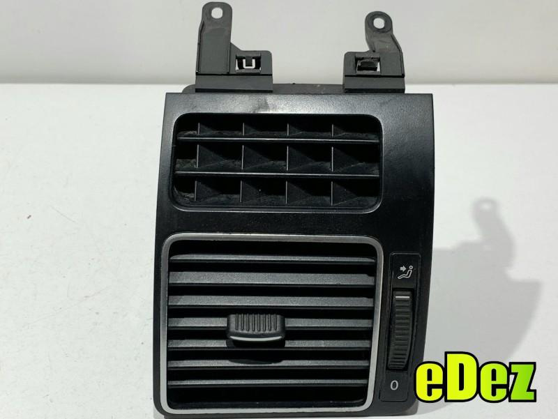 Grila ventilatie stanga fata Volkswagen Touran facelift (2010-2015) [1t3] 1T0819703E