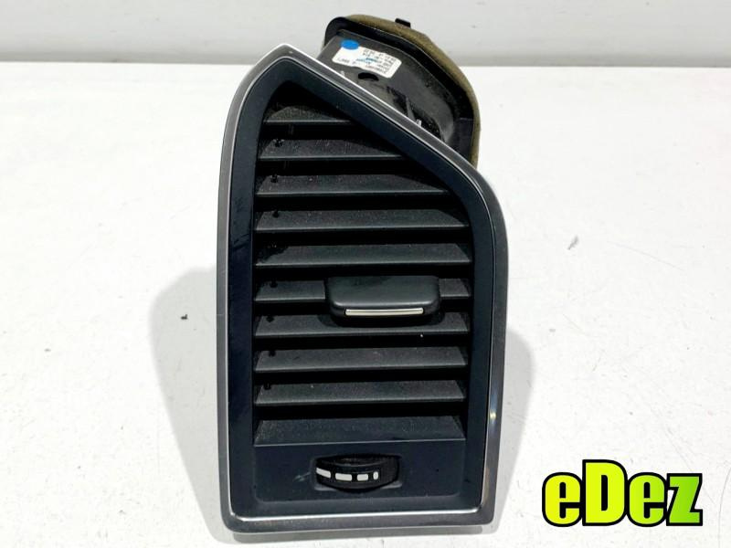 Grila ventilatie stanga fata Volvo XC60 facelift (2013-2017) 31332730