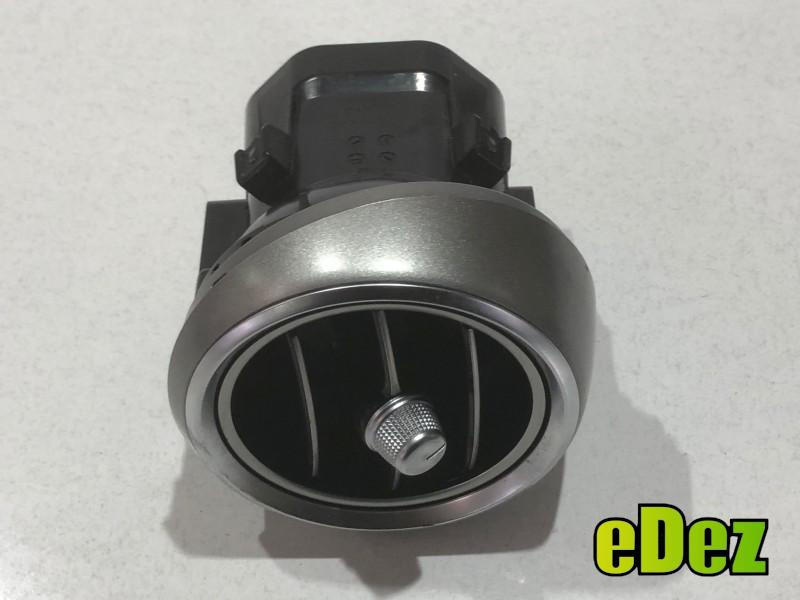 Grila ventilatie stanga Mercedes C-Class (2014->) [W205] a2058301100
