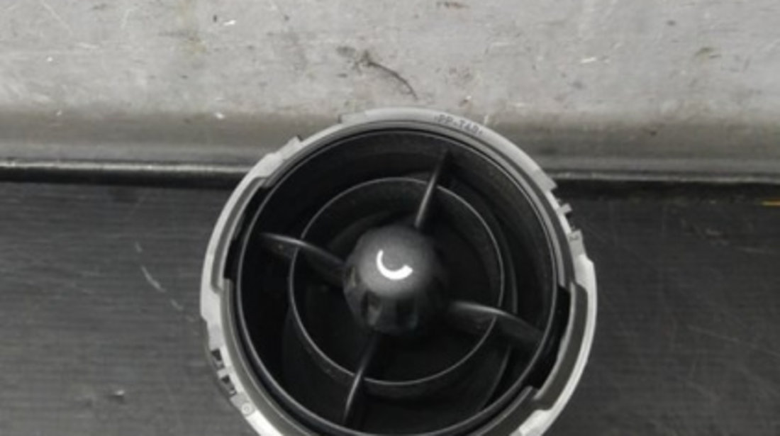 Grila ventilatie stanga mijloc mini cooper s r56 144821 rg23989
