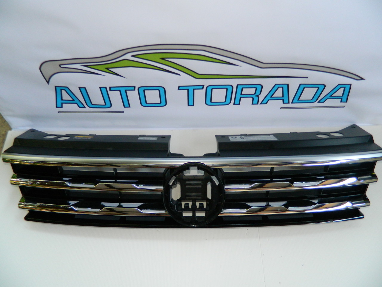 Grila VW Tiguan model 2016-2019 cod 5NN853653