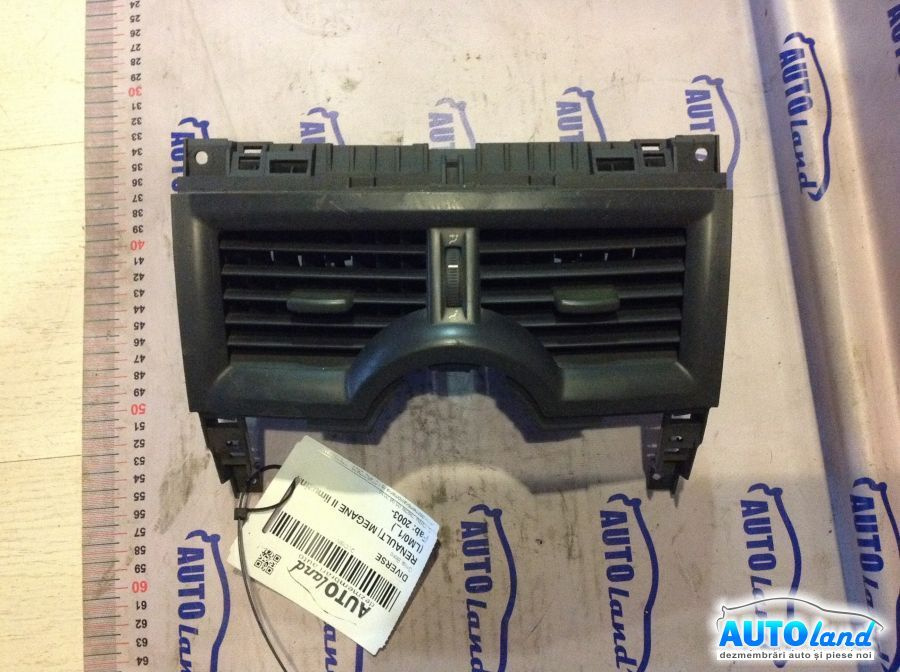 Grilaj Bord Renault MEGANE II limuzina LM0/1 2003