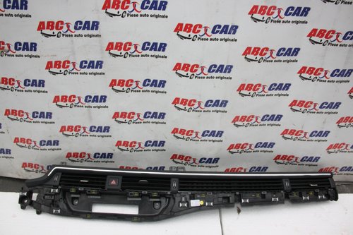 Grilaj ventilatie Audi A4 B9 8W cod: 8W1820902B model 2017