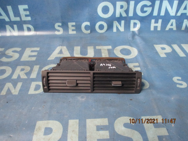 Grile aerisire Audi A4 2006; 8E0820951H (centru)