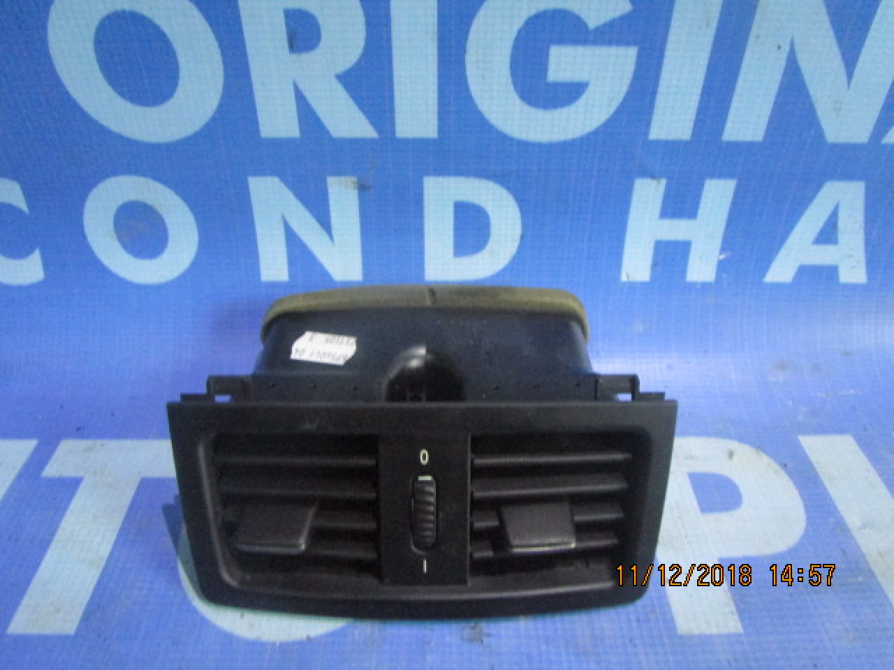Grile aerisire BMW E60; 69320240 (spate)