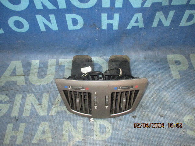 Grile aerisire BMW E65 2002; 7002395 (consola spate)