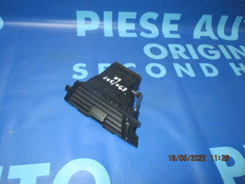 Grile aerisire BMW E90 2006; 9123298