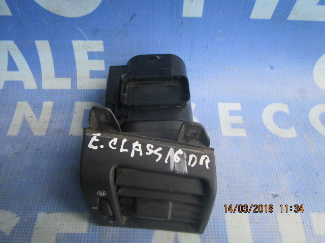 Grile aerisire Mercedes E220 W210 ; 2108300554 // 2108300654
