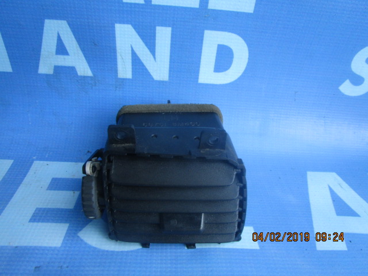 Grile aerisire Nissan Almera; 68751BM400