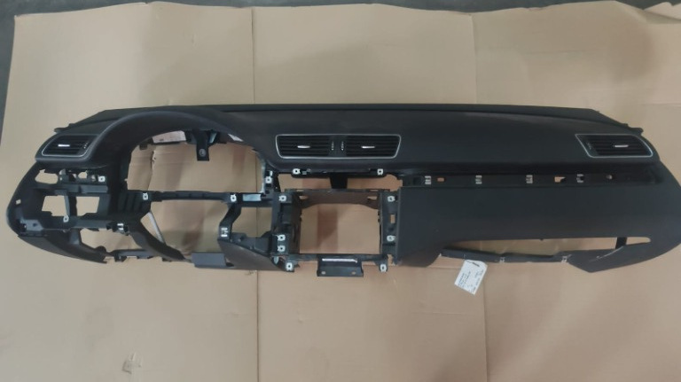 Grile aerisire Volkswagen Passat B7 2.0 TDI 2012