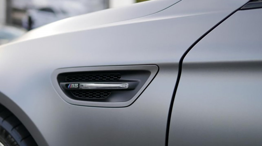 Grile aripi laterale BMW F10 Seria 5 M5 Design