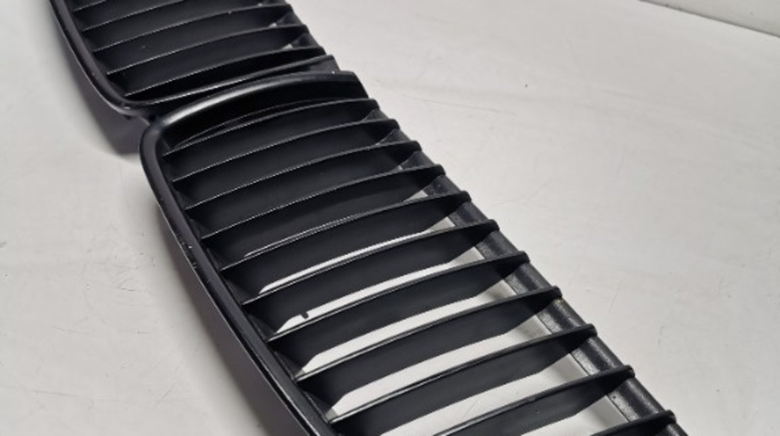 Grile bara fata Bmw seria 3 E90 E91 Nfl grila radiator