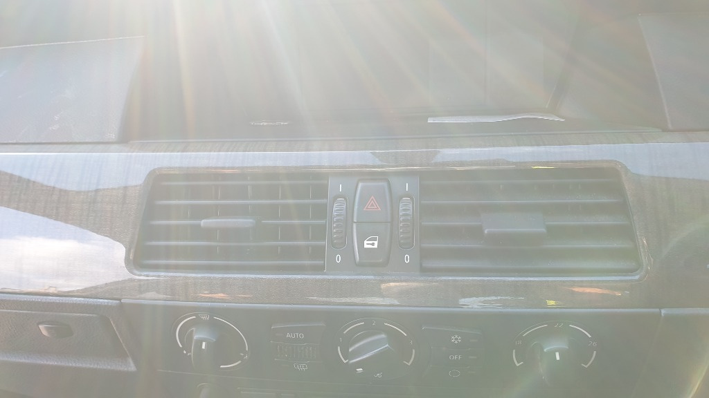 Grile bord BMW E60 2006 Berlina 2.5