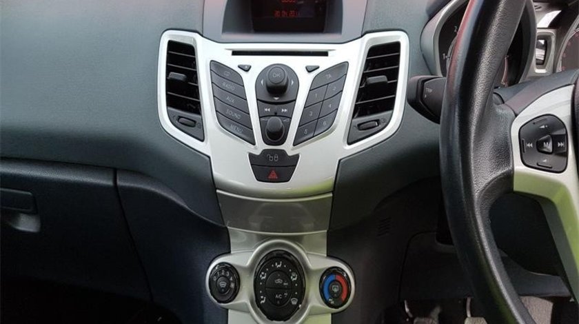 Grile bord Ford Fiesta Mk6 2011 hatchback 1.4