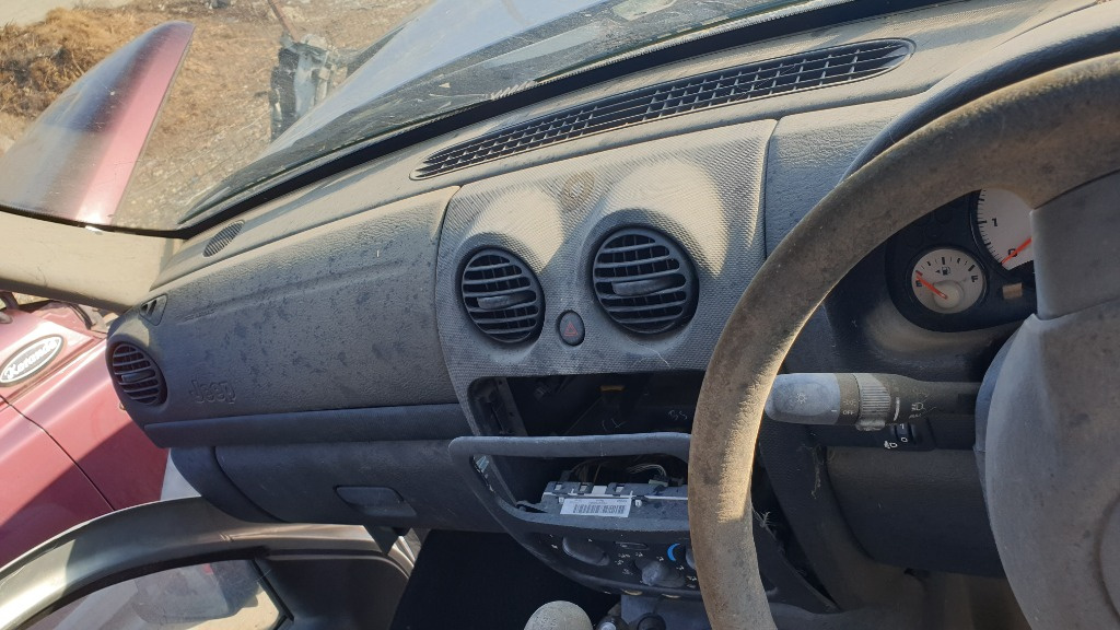 Grile bord Jeep Cherokee 2002 Suv 2.4