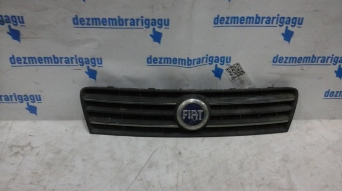 Grile capota Fiat Punto Ii (1999-)