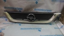 Grile capota Opel Vectra B (1995-2003)