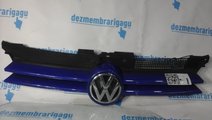 Grile capota Volkswagen Golf Iv (1997-2005)