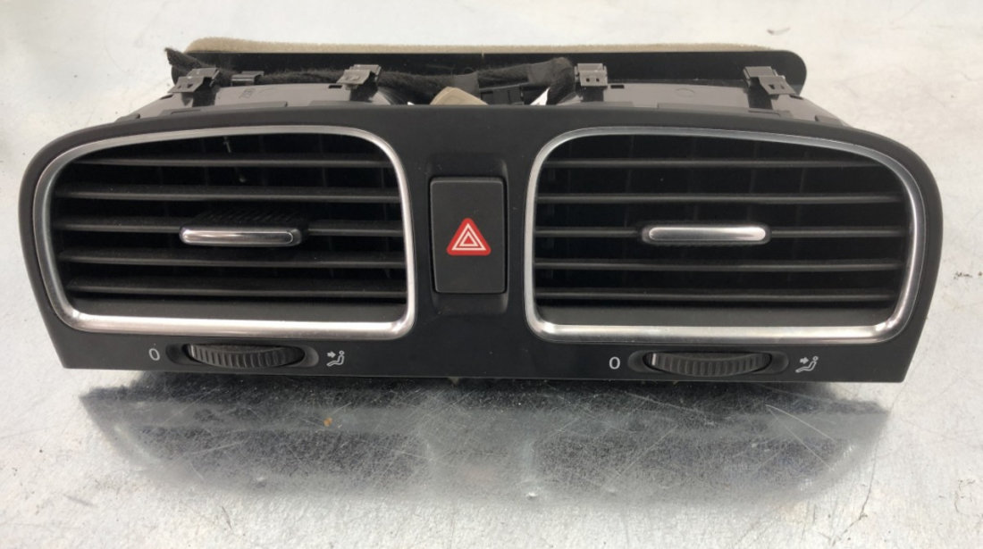 Grile ventilatie bord VW Golf 6 1.4 TSI Variant, 160CP, CAV sedan 2010 (5K0815736)