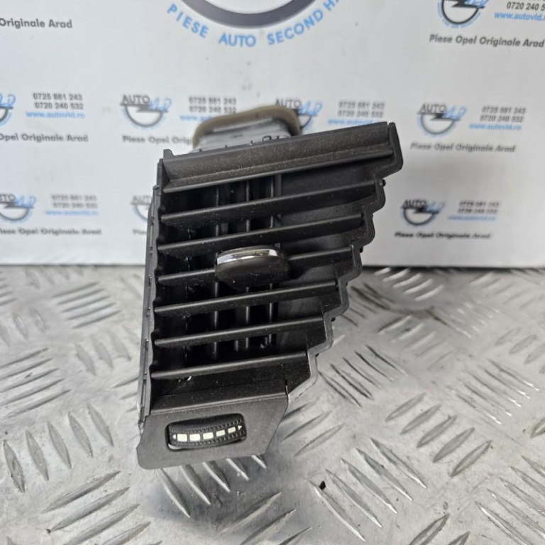 Grile ventilatie dreapta fata mijloc Opel Astra K facelift 2019 2021 13406755