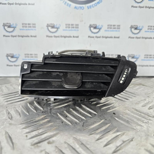Grile ventilatie dreapta fata Opel Astra K 2015-2019 39079604