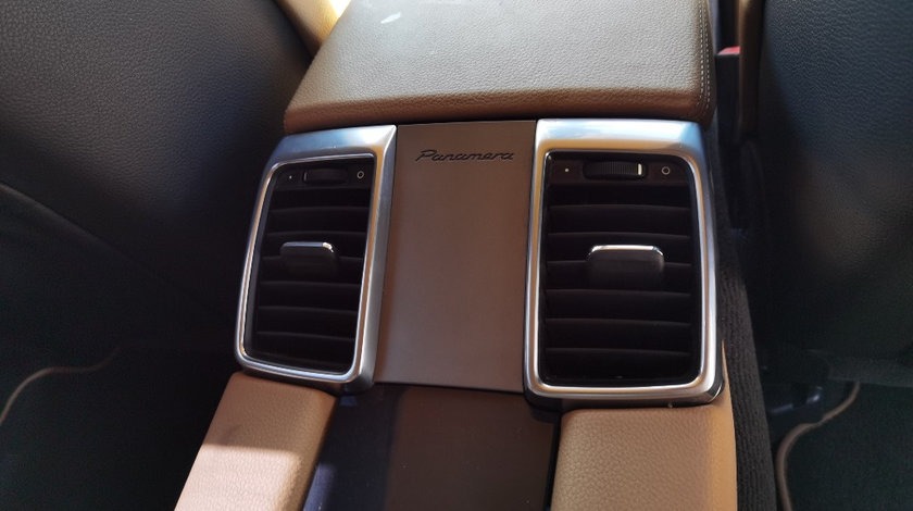 Grile ventilatie spate porsche panamera 3.0 d an 2013