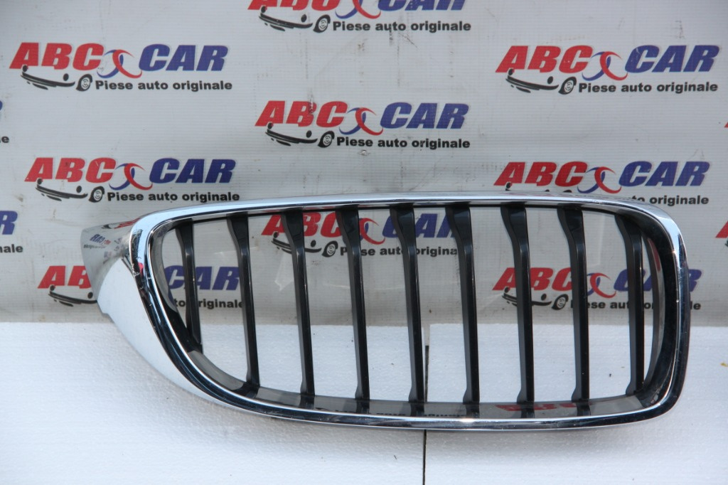 Grilla cromata bara fata BMW Seria 4 F36 Gran Coupe cod: 7294818 2013-prezent