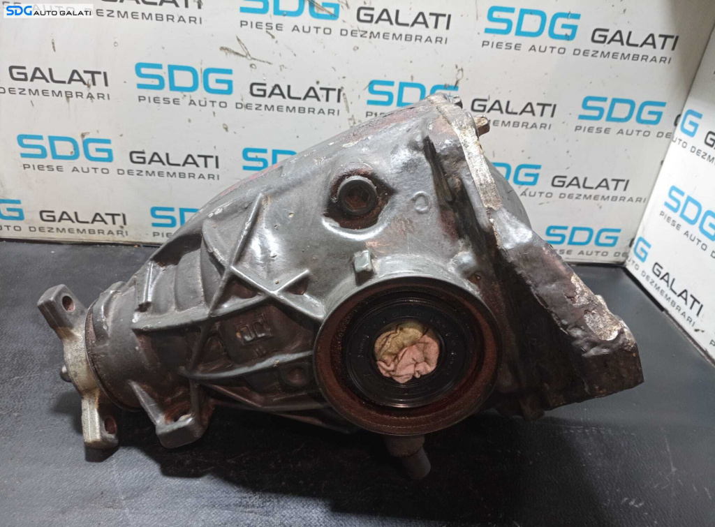 Grup Diferential Spate Mercedes Clasa C Class W204 S204 C220 2.2 CDI 2007 - 2014 Cod A2043510408 [M7628]