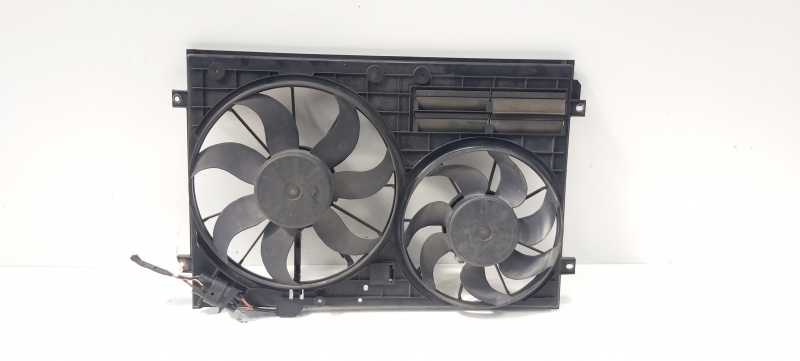 Grup electroventilatoare, cod 1K0121207AA, Vw Golf 5 (1K1) 2.0 TDI, BKD (id:689585)