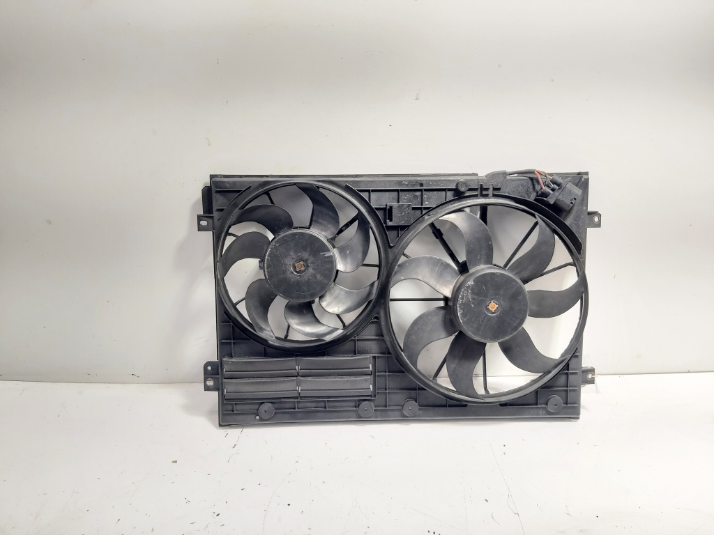 Grup electroventilatoare, cod 1K0121207BC, VW Passat (362) (id:695542)