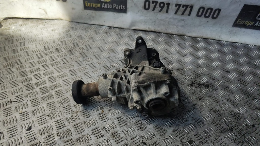 Grup fata Volvo XC90 XC70 XC60 2.4 D cod motor D5244T17 transmisie automata,an 2013 cod 31325104