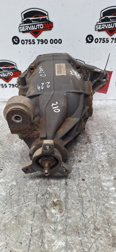 Grup spate Mercedes-Benz C-Class (2007->) [W204] 2.2 Motorina 2010, A2093510205 / 2043508412 / RAPORT 2.24