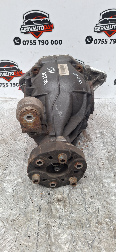 Grup spate Mercedes-Benz C-Class (2007->) [W204] 2.2 Motorina 2010, 2073500514 / A2043510205 / RAPORT 2.47