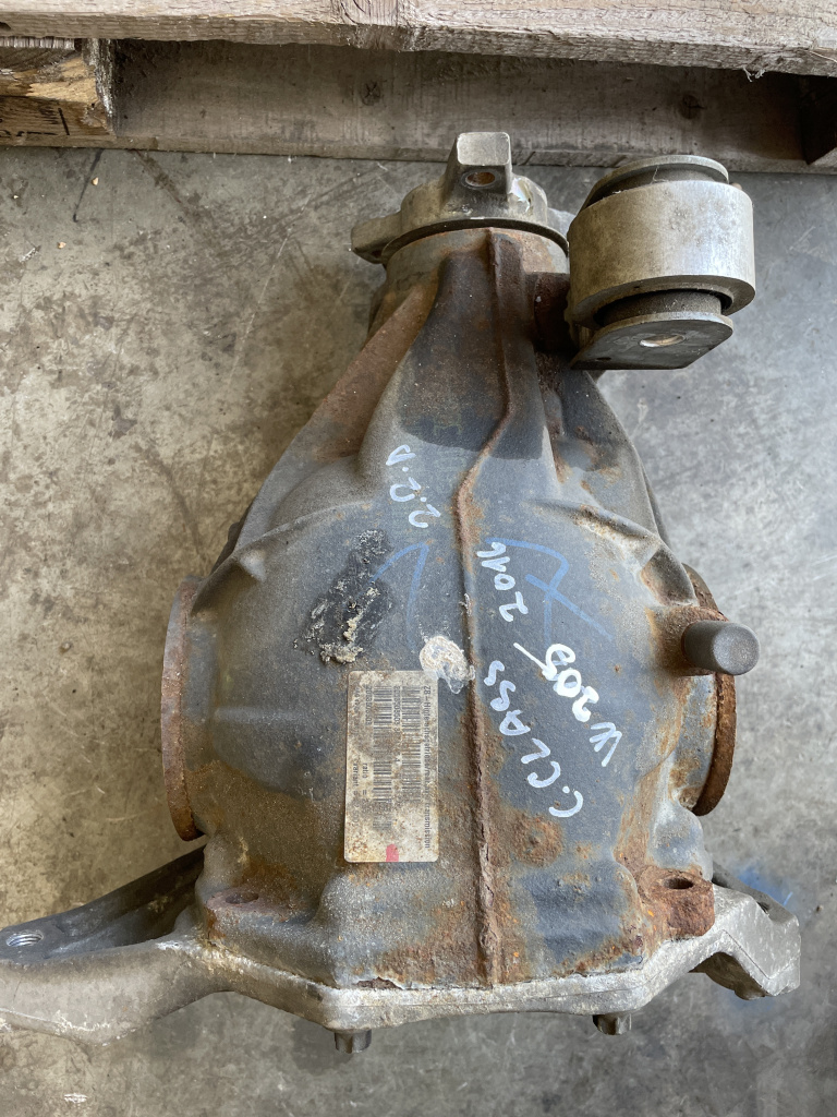 Grup spate Mercedes C Class W205 2.2 Motorina 2016, 2053503503 / RAPORT 2.65